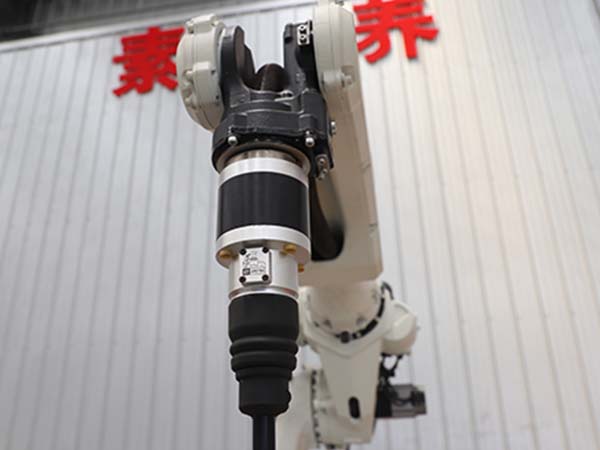 機器人焊接設備具備傳感器技術(shù)優(yōu)勢 機器人焊接設備具備傳感器技術(shù)優(yōu)勢